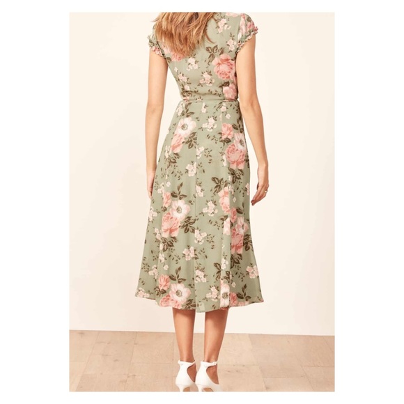 🎉2X HOST PICK 🎉REFORMATION Gwenyth Wrap dress - Picture 5 of 16